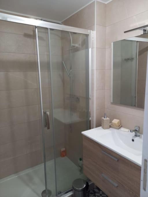 Appartement 100 M2 Terrasse Piscine Gruissan Dış mekan fotoğraf